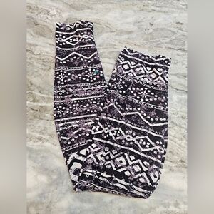 J & K Black White Geometric Print Leggings Small